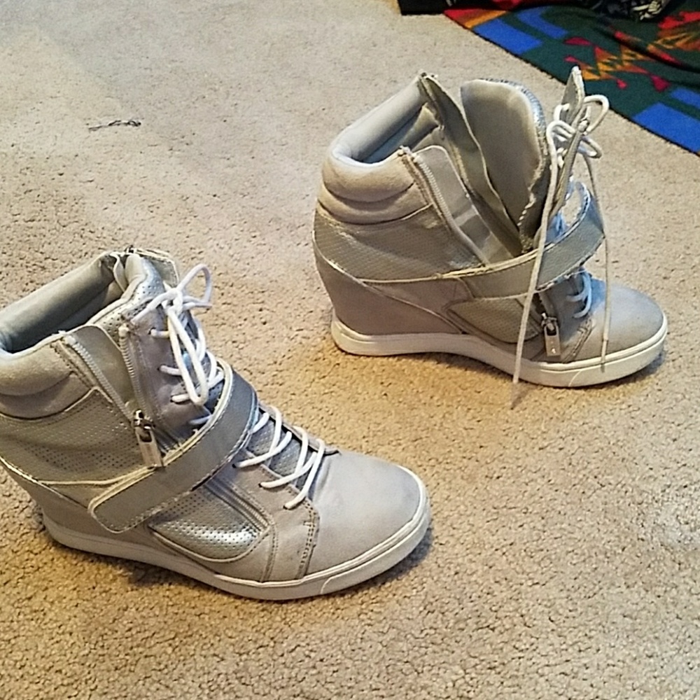 Jennifer Lopez wedge sneakers