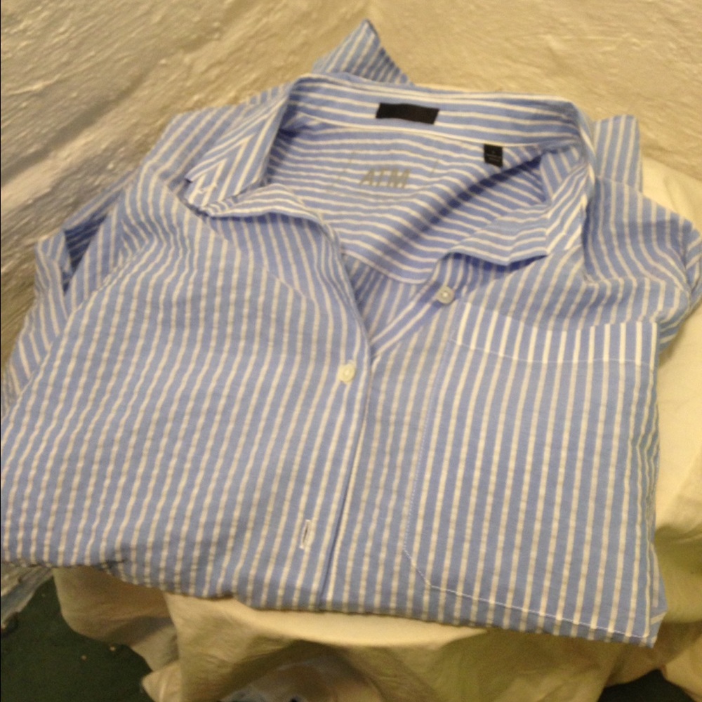Oversized ATM Button Down