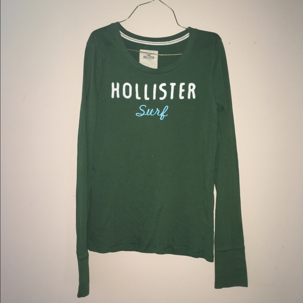 Fitted Hollister Women's Tee