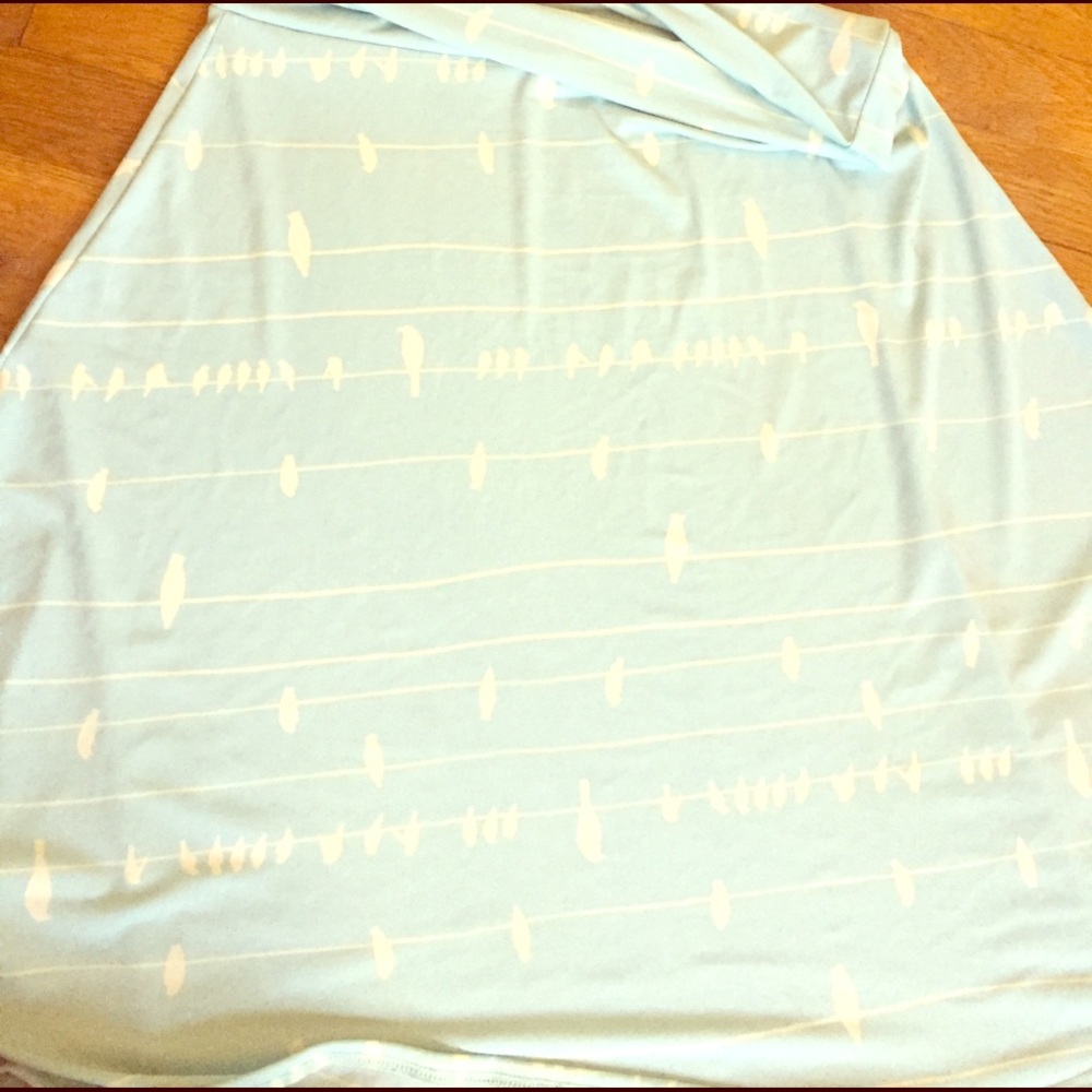 Skirt birds