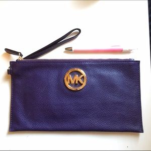 New Michael Kors Leather Wristlet