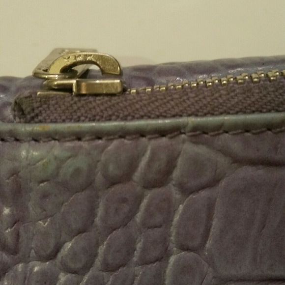 🎁GIFTED!! Small Express wallet - Picture 4 of 7