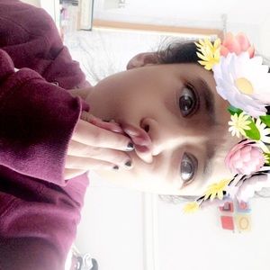 Meet your Posher, Daniela