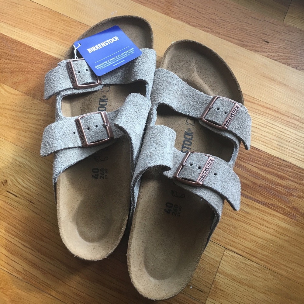NWT Suade Birkenstocks