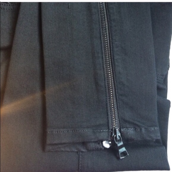 NWOT Black Orchid Black Jewel Jeggings w. Zippers - Picture 3 of 4