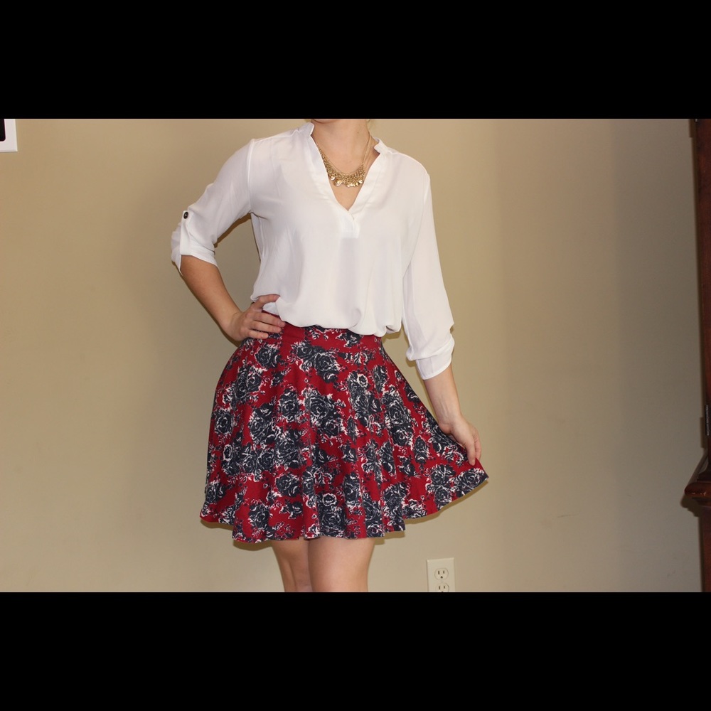 High rise floral skirt