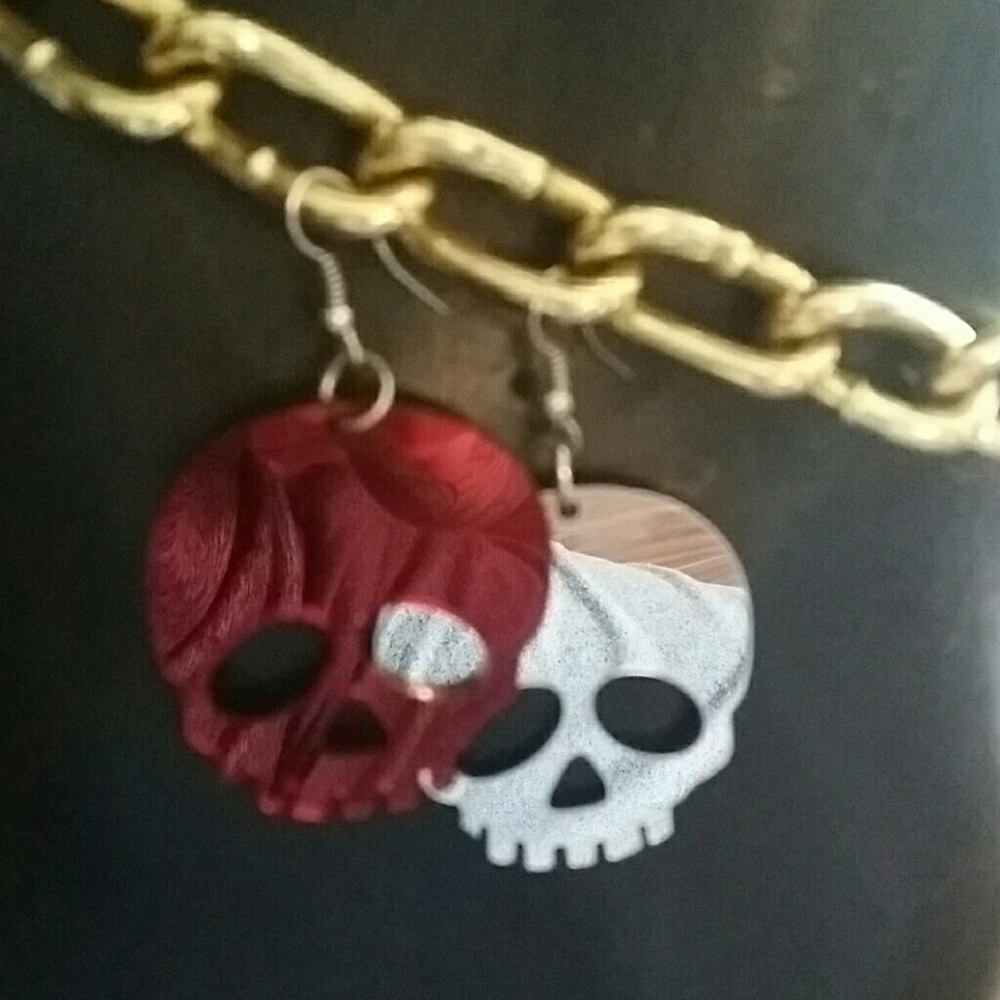 Mirrored skull earrings