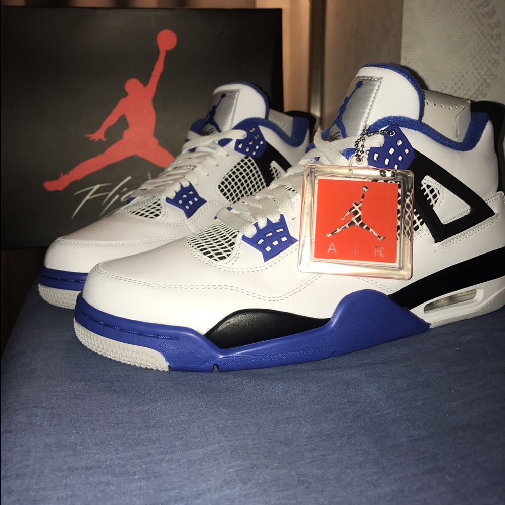 Jordan retro 4 Motorsport