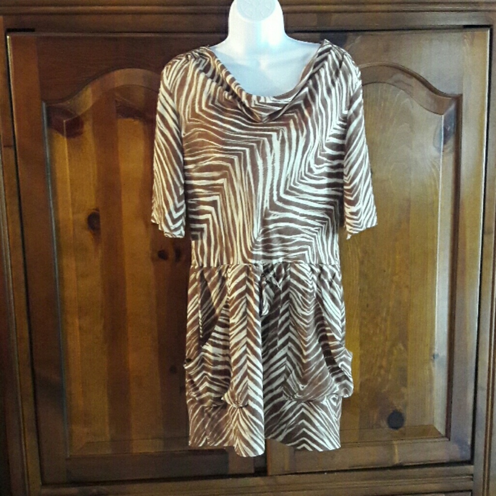 BCBG maxazria brown and cream dress