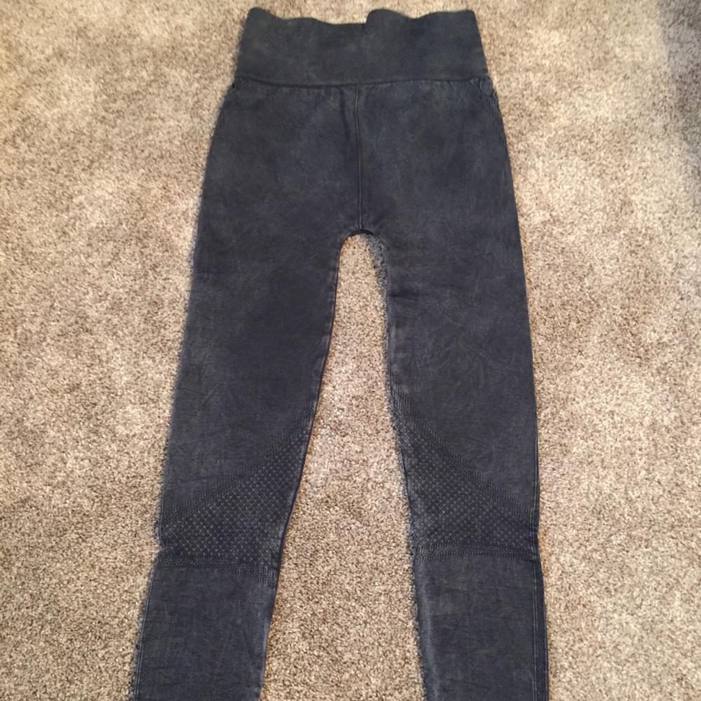 Nikibiki vintage Leggings OS NWT