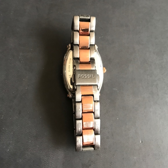 Fossil Woman\'s Watch main image 4