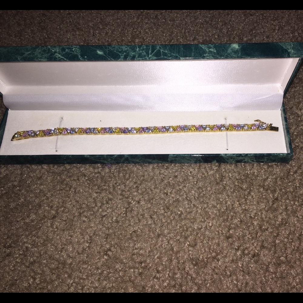 Suzanne Somers bracelet