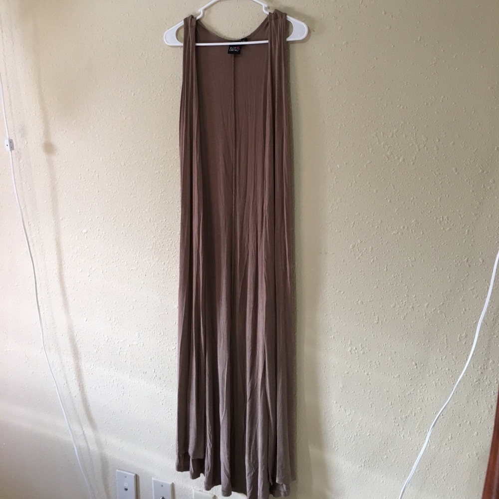 Light weight brown sleeveless ****SOLD****