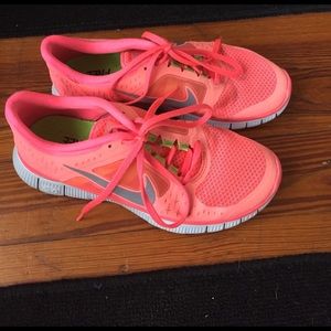 Nike women's Free Run 5.0