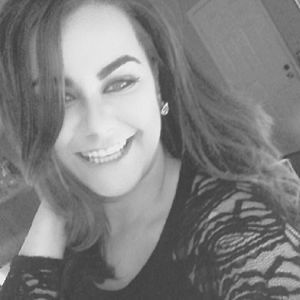 Meet your Posher, Casey