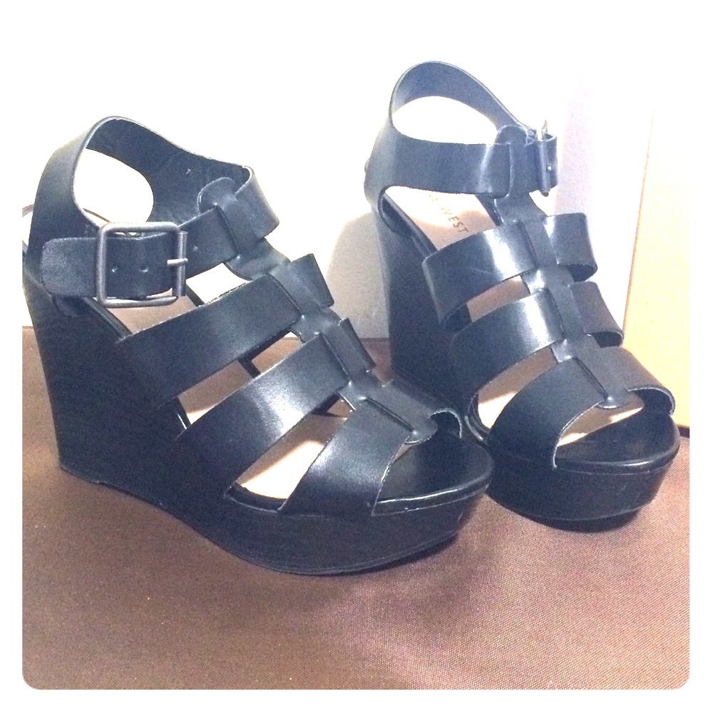 Nine West platform