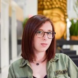 Meet your Posher, Emma