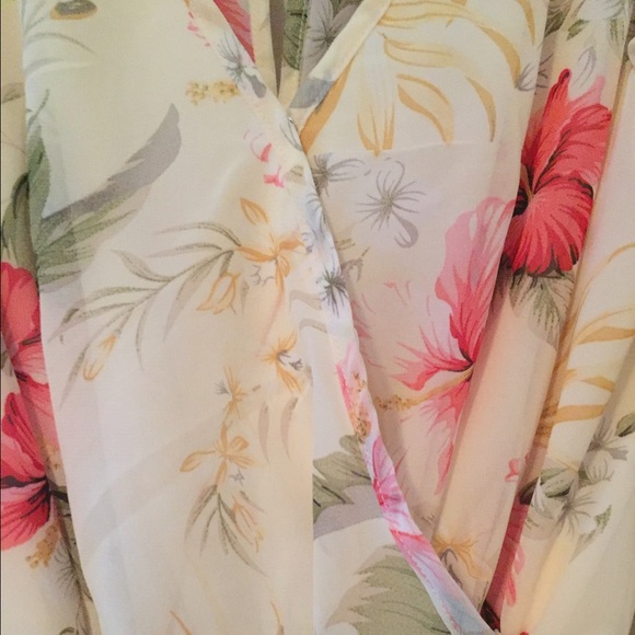 PLUS SIZE DRESS - Picture 6 of 8