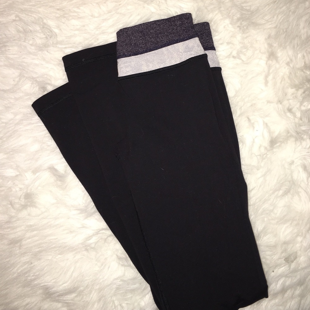 Lululemon size 2 groove pants