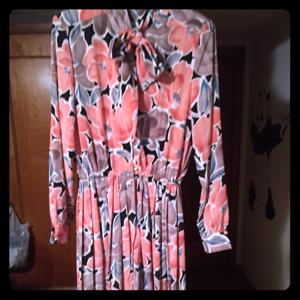 Vintage Dress 👗so Pretty Pretty
