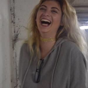 Meet your Posher, Livia