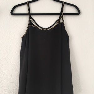 Black Woven float tank with gold details
