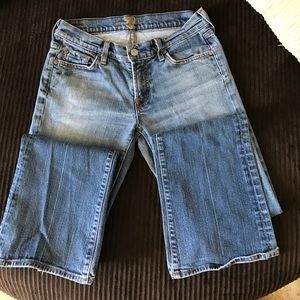 Seven jeans. Size 27
