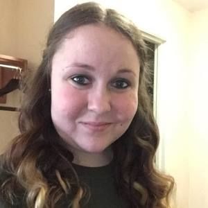 Meet your Posher, Elyse