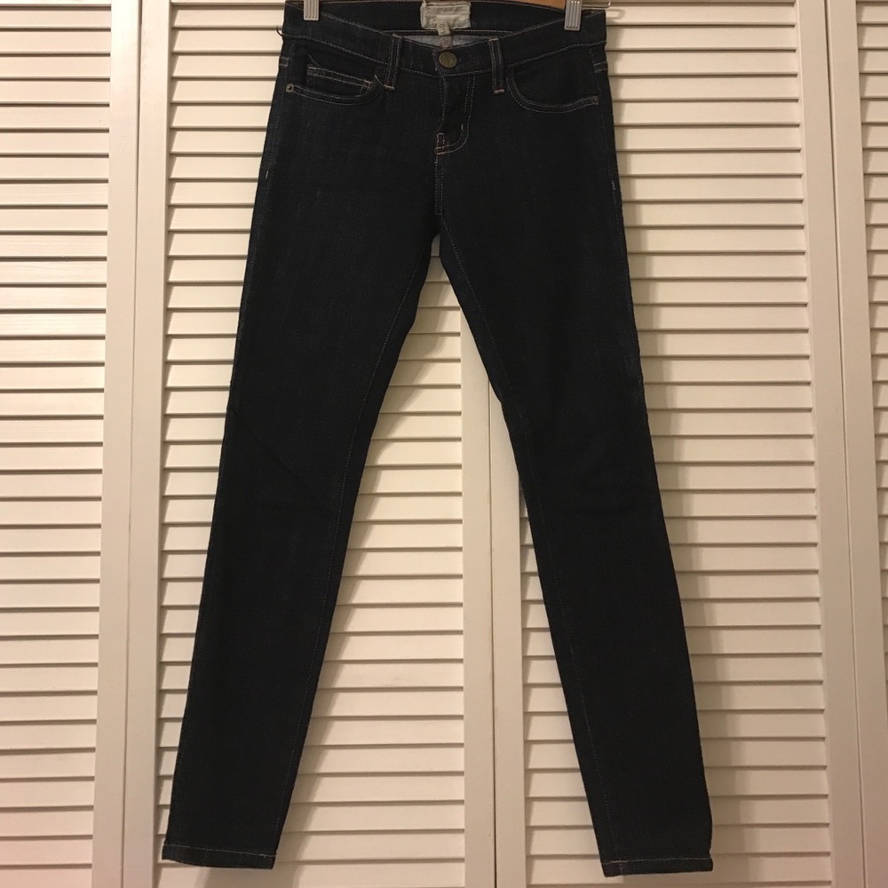 Current Elliot - The Stilletto In Atlantic - 24