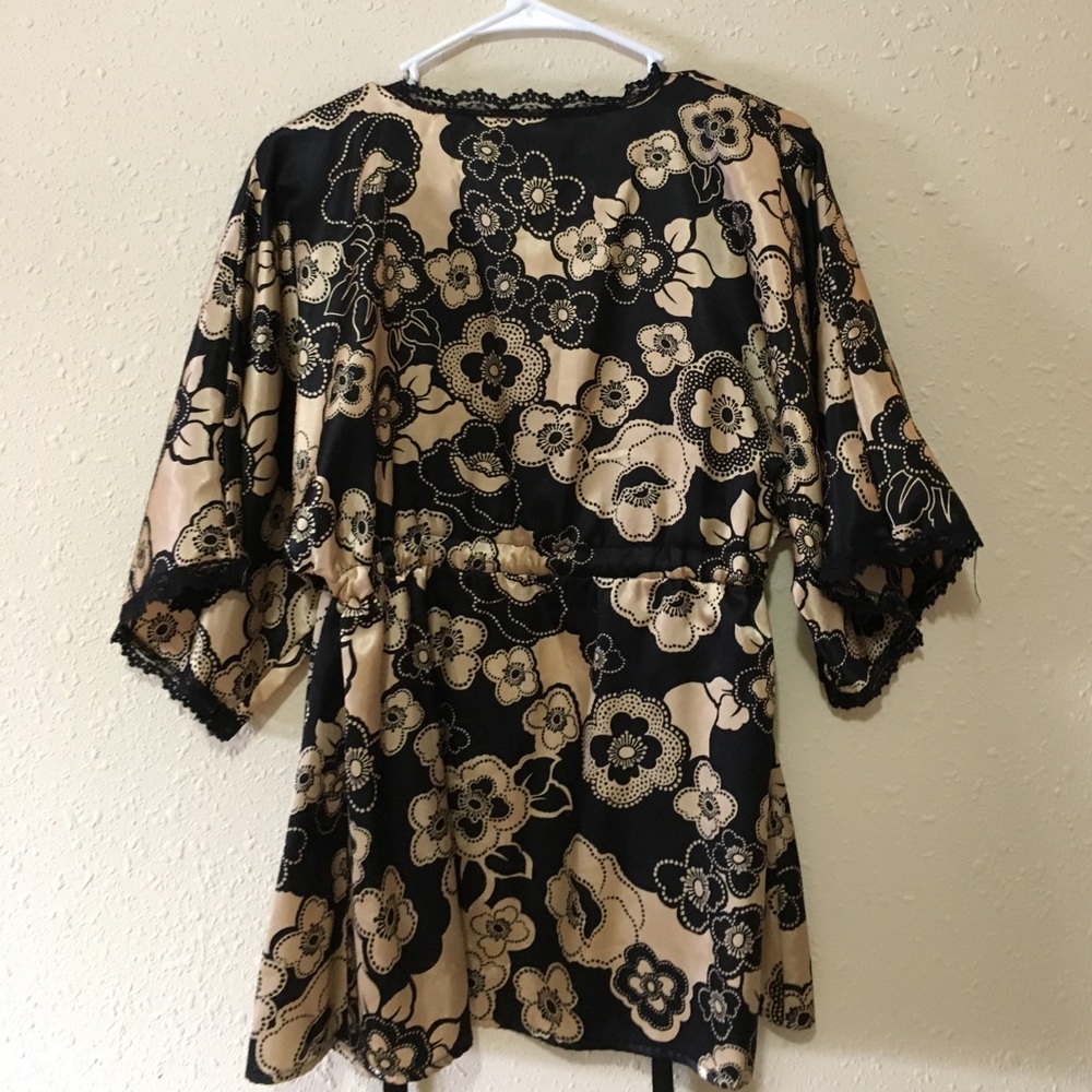 Silky style Top
