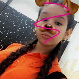 Meet your Posher, Monica