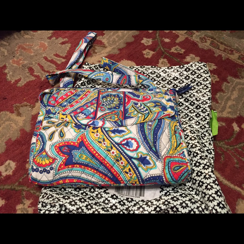 Vera Bradley Tablet Hipster Marina Paisley NEW