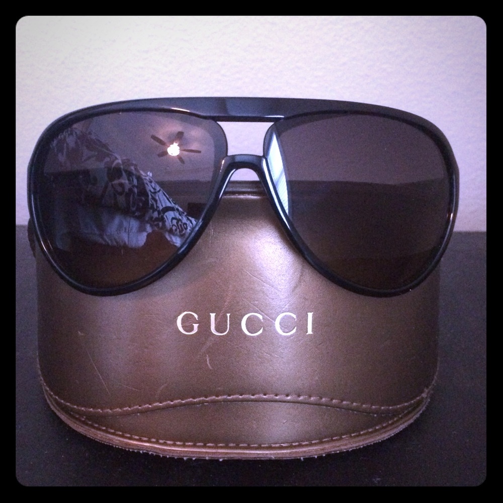 Gucci aviator sunglasses