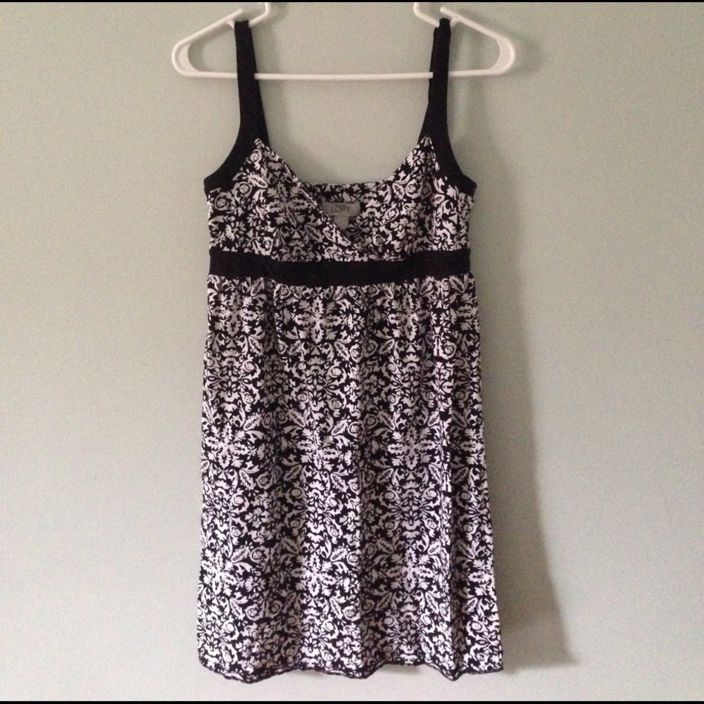 Loft size XS black and white dress