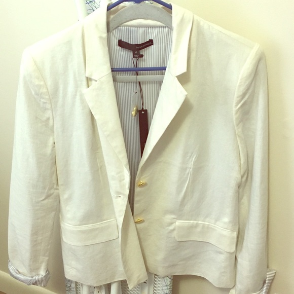 Blazer - Picture 1 of 4