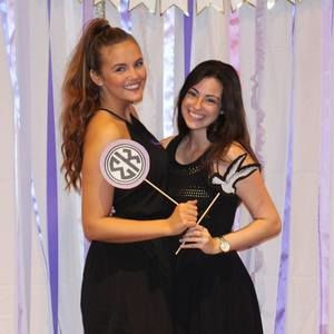 Meet your Posher, Christine