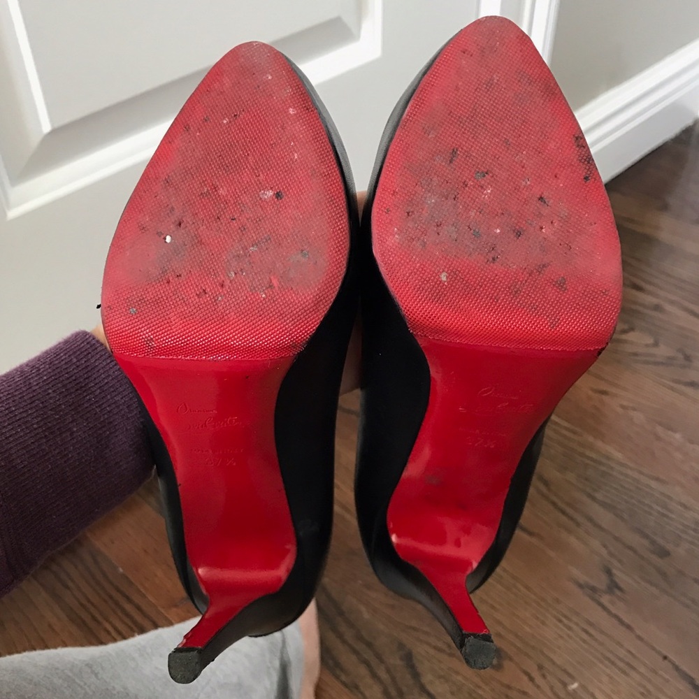 Authentic Christian Louboutin Pumps - Picture 2 of 4