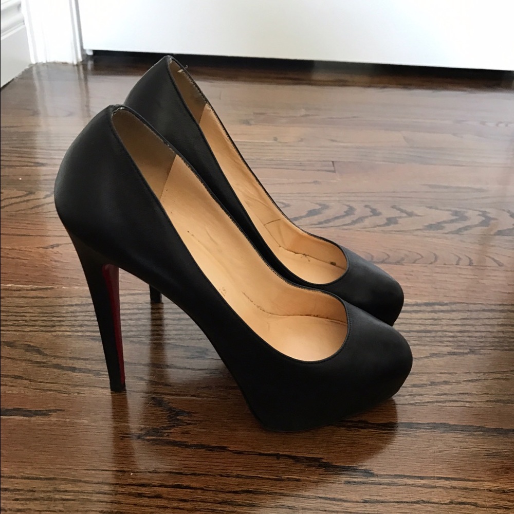 Authentic Christian Louboutin Pumps - Picture 3 of 4