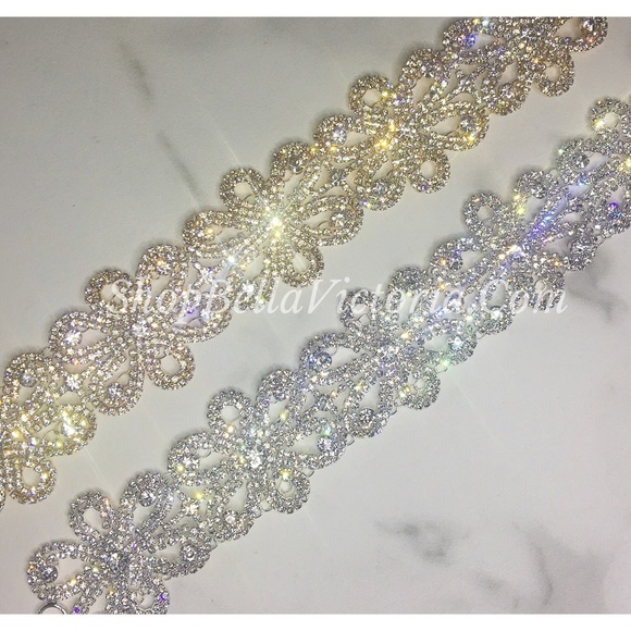 Kylie Luxe Flower Crystal Rhinestone Choker - Picture 8 of 8