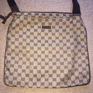Authentic Gucci Brown/Beige Messenger/Crossbody