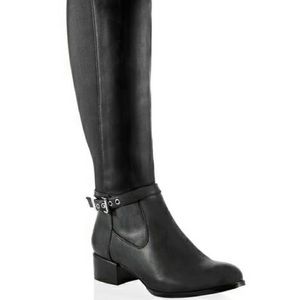 Classic Black Leather Flat Boots