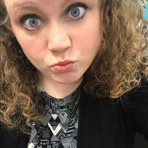 Meet your Posher, Janae