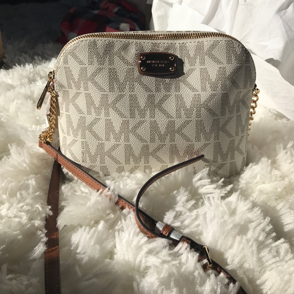 Michael Kors cross body