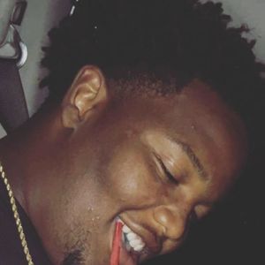 Meet your Posher, Kiptis