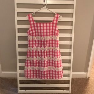 Lilly Pulitzer size 8