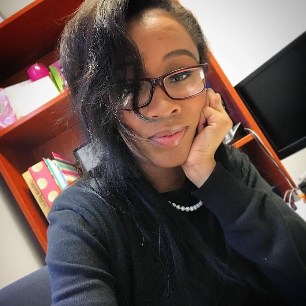 Meet your Posher, Christina