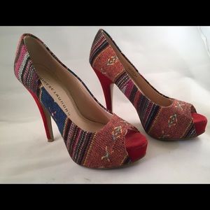 SOLD Size 6 Chinese laundry peep toe multi color