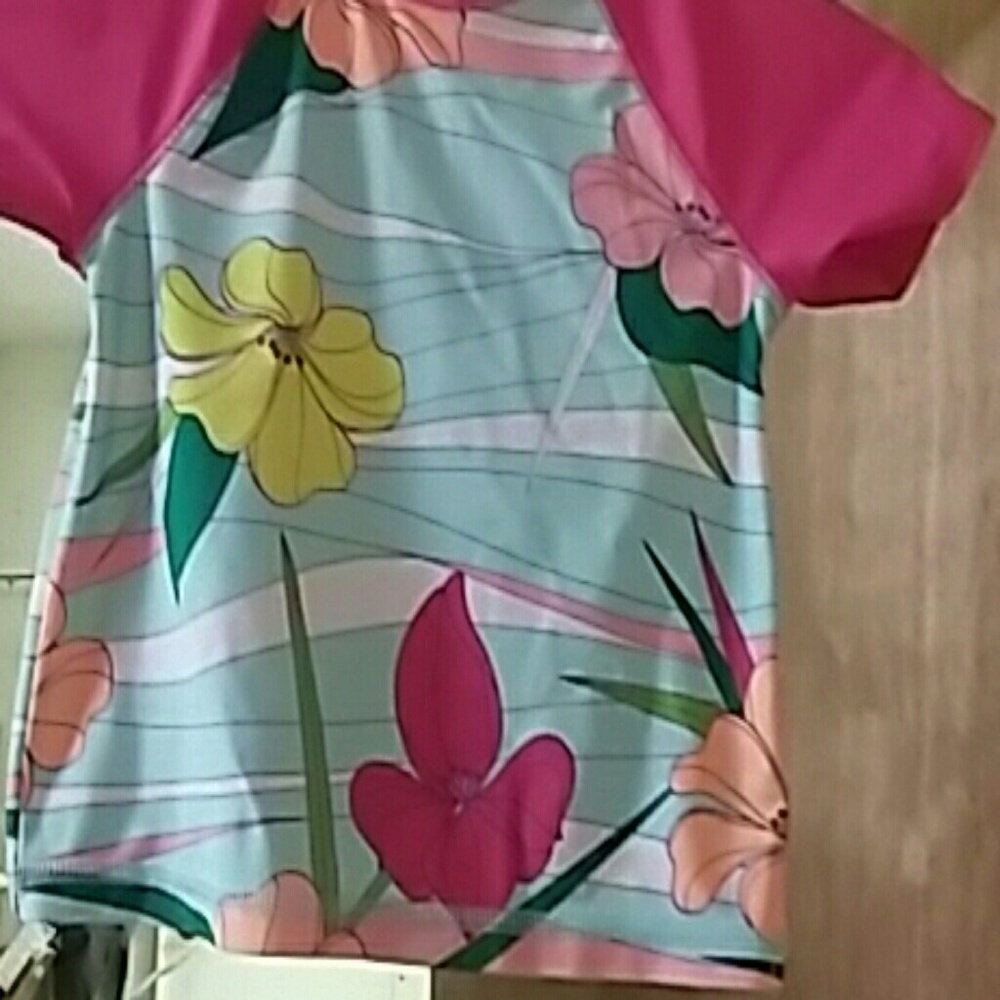 Girls bathing suit top