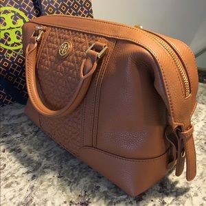 NWT Tory Burch Bryant Mini Satchel w/Sunglass Case