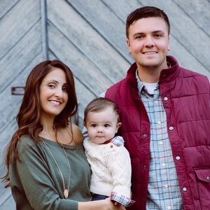 Meet your Posher, Linda